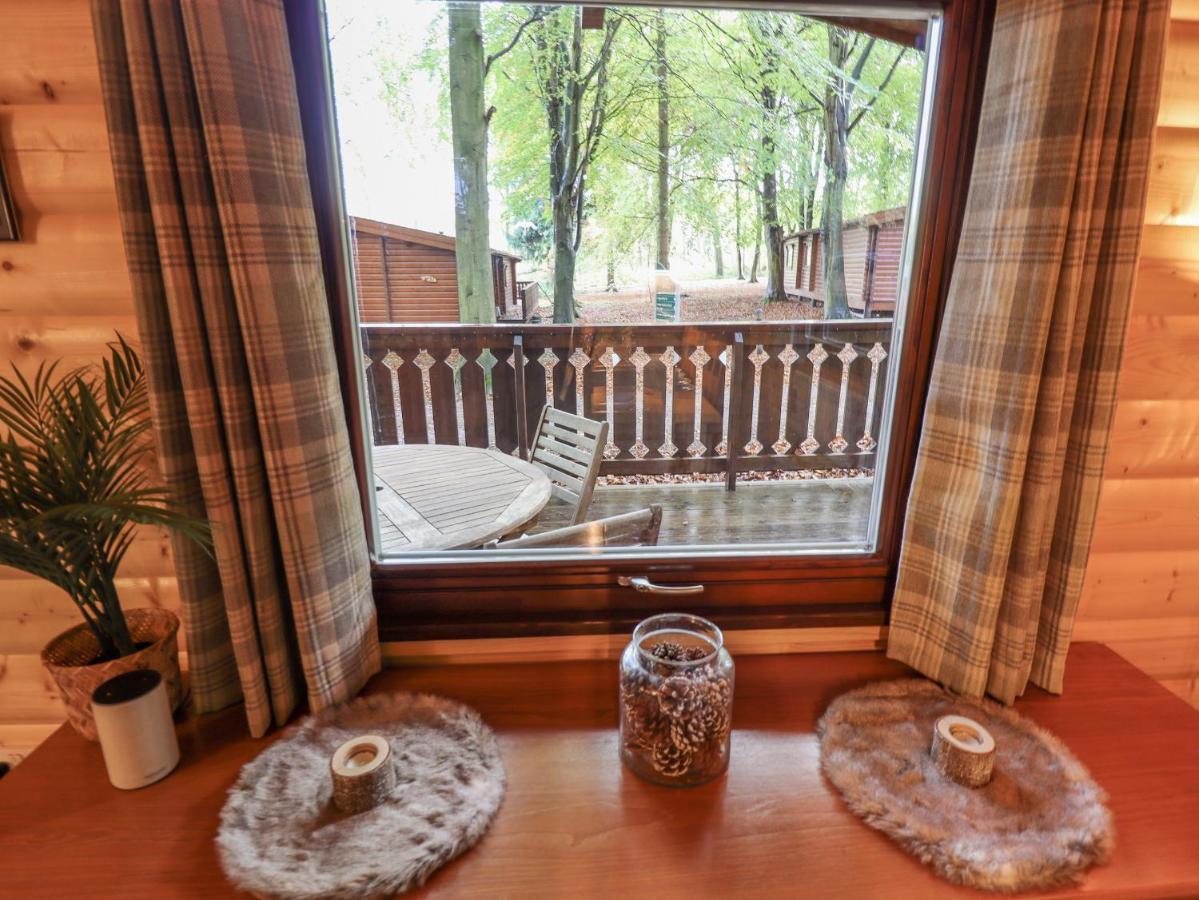 Leafy Hollow Lodge Louth  Exteriör bild