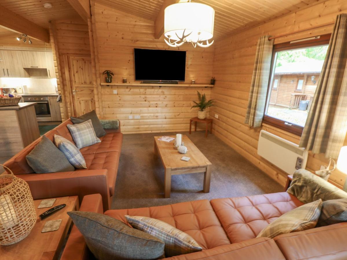 Leafy Hollow Lodge Louth  Exteriör bild